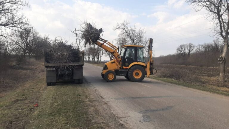 Lucrările de întreținere a drumurilor publice naționale pe 40 de porțiuni. Autoritățile au intervenit