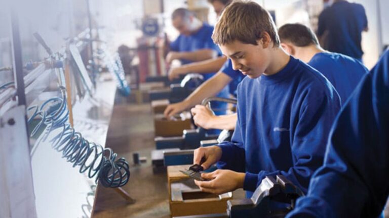 Peste 1,5 miliarde de lei pentru formarea profesională în anul de studii 2026–2027