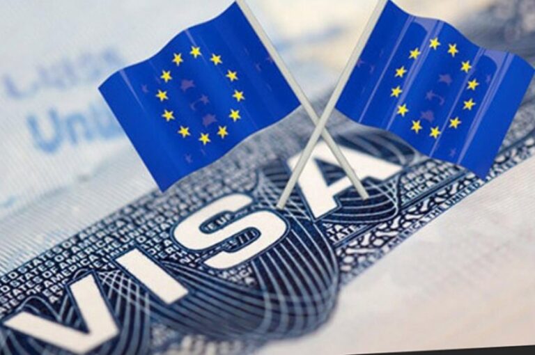 CIFRE: Câți moldoveni au profitat de regimul fără vize în cei 12 ani de la aprobare. Detaliile MAE