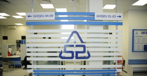 Scumpiri ASP: Moldovenii ar putea plăti mai mult pentru permise de conducere și pașapoarte