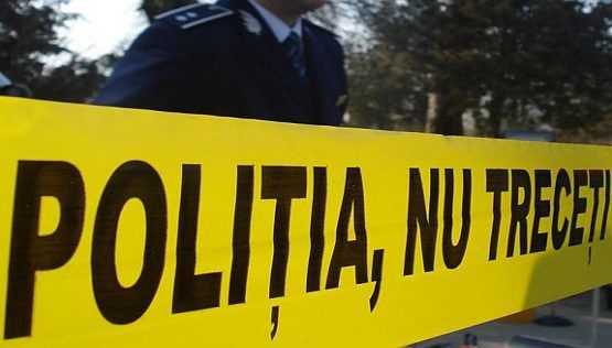 Bărbat găsit fără suflare în curtea unui bloc de locuit din sectorul Râșcani