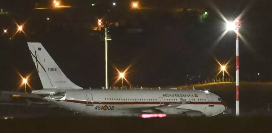 Aeronava oficială în care se afla premierul Spaniei a fost nevoită să aterizeze de urgență la Ankara