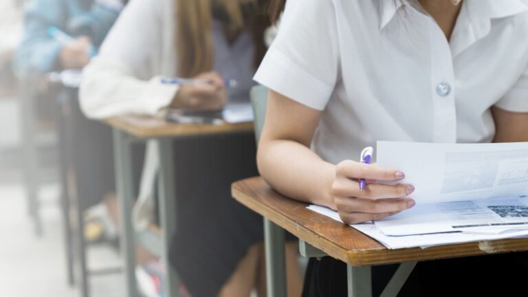 BAC 2026: Examenele naționale din 2026 vor fi monitorizate de peste 1.000 de observatori