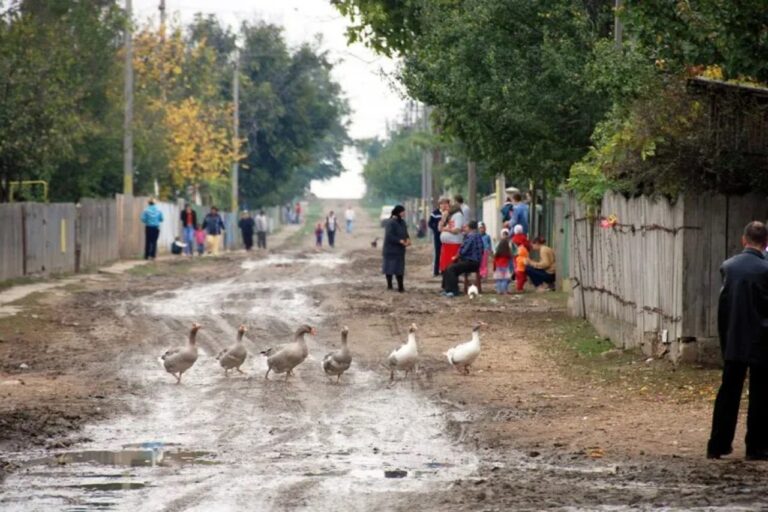 BNS: peste 31% din populația Moldovei s-a aflat în sărăcie absolută