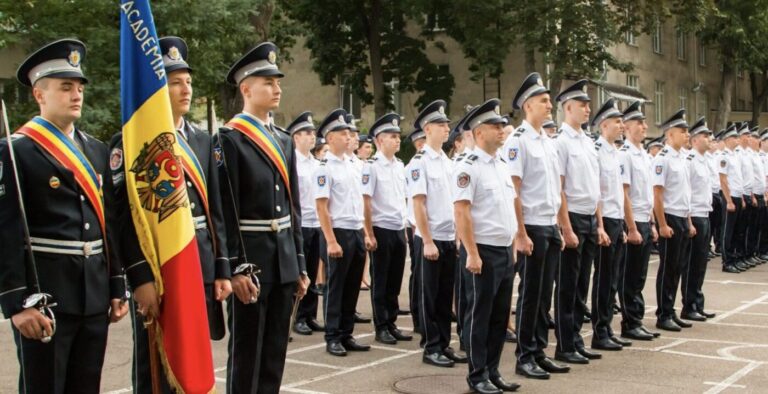 Tinerii specialiști din apărare și ordine publică ar putea primi câte 200.000 de lei