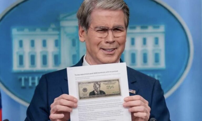 Proiect controversat în Congresul SUA: bancnotă de 250 de dolari cu imaginea lui Trump