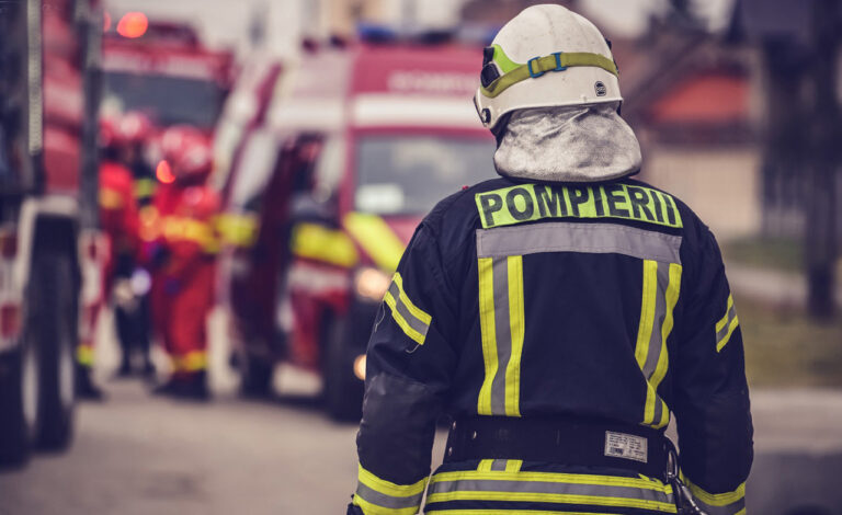 Explozie în satul Floreni, Anenii Noi. Două persoane au ajuns la spital