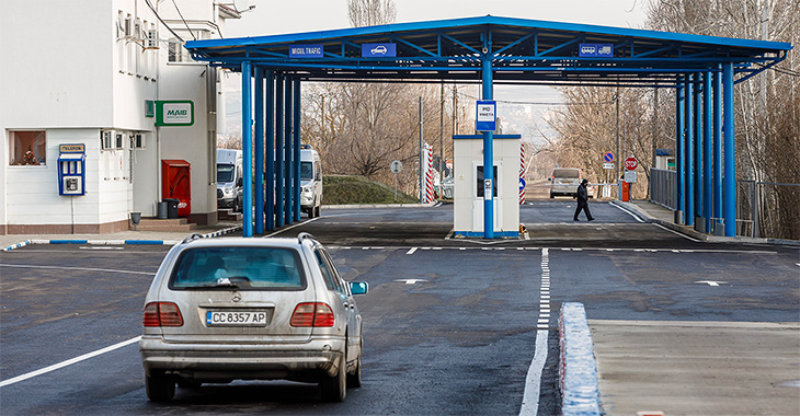 Reguli noi de vămuire a mașinilor introduse temporar în Republica Moldova