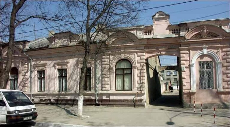 Încep lucrările de modernizarea zonei Veronica Micle din sectorul Centru. Terenul va fi reorganizat