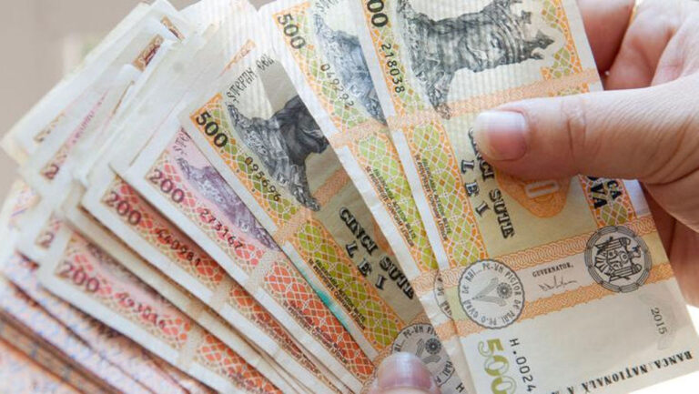 Salariul mediu în Moldova se apropie de 16 mii de lei: care sunt cele mai bine plătite domenii