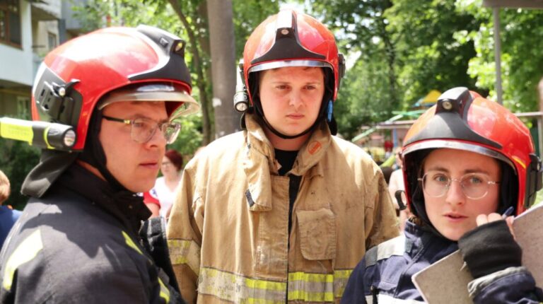 Laboratorul IGSU vine cu primele ipoteze după puternicul incendiu de pe strada Melestiu
