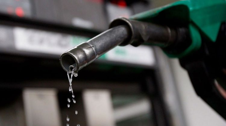 Motorina peste 32 de lei. Carburanții se scumpesc vineri, 31 iulie