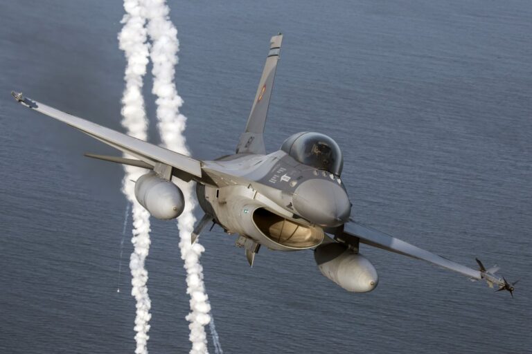 O dronă a ajuns tocmai în județul Buzău. Un pilot F-16 a doborât-o