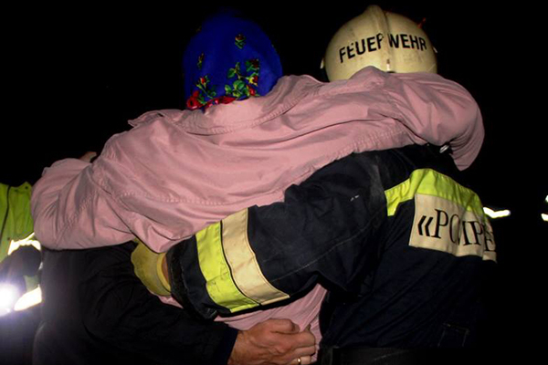 Șapte minori și 13 persoane evacuate de urgență dintr-un bloc din sectorul Râșcani. Patru echipaje de pompieri intervin