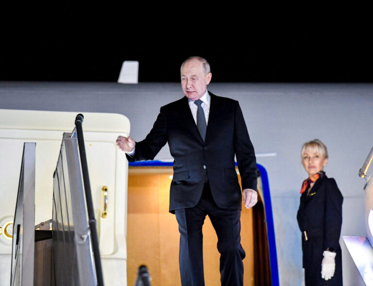 Putin a ajuns în India pentru summitul BRICS. Războaiele din Iran și Ucraina vor fi în centrul discuțiilor
