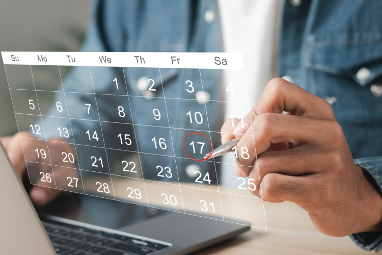 Începând cu anul 2027 concediul va fi calculat în zile lucrătoare. Modul de calcul va fi modificat