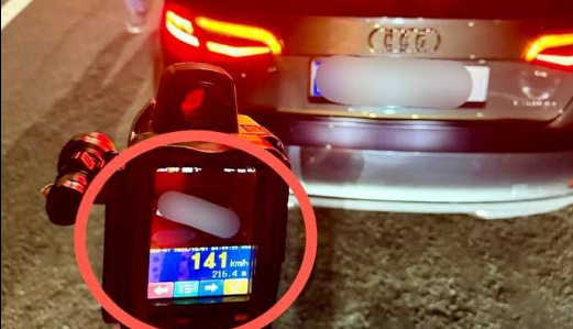Tânăr cu sânge fierbinte oprit pe bd.Mircea cel Bătrân. Poliția l-a prins cu 141 km/h